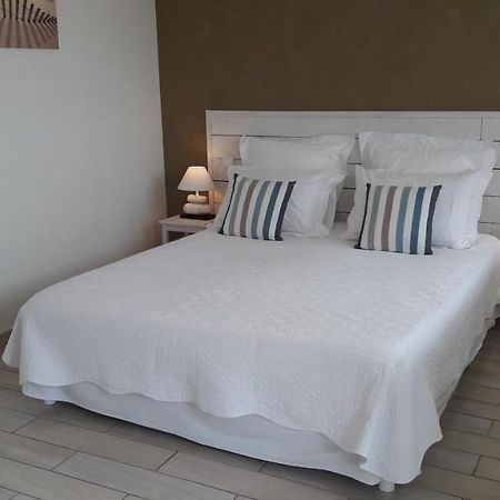 Bed and Breakfast Les Sables Santec Esterno foto